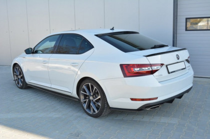 Splittery zadní, boční Škoda Superb III černý lesklý plast