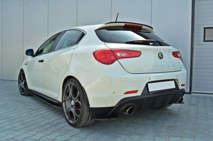 Splittery zadní, boční Alfa Romeo Giulietta 2010- černý lesklý plast