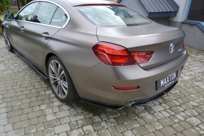 Splitter zadní, prostřední BMW 6 Gran Coupé (bez žeber) 2012-2014 černý lesklý plast