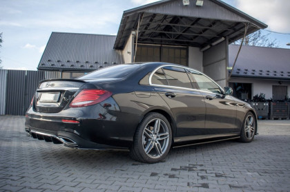 Difuzor zadního nárazníku pro Mercedes-Benz E43 AMG / AMG-Line W213 carbon look