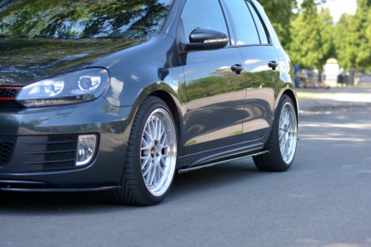 Prahové lišty VW GOLF MK6 GTI/ GTD 2008- 2012 černý lesklý plast