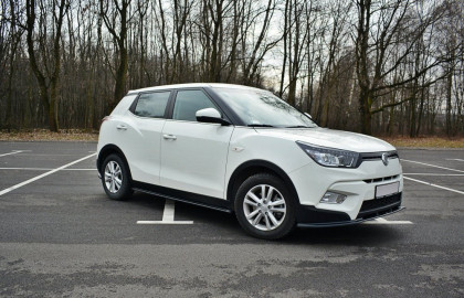 Prahové lišty SSANGYONG TIVOLI 2015- černý lesklý plast