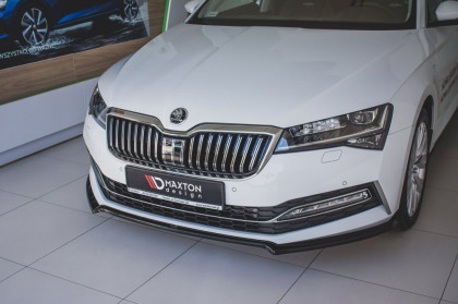 Spojler pod přední nárazník lipa V.1 Škoda Superb Mk3 Facelift 2019 - carbon look