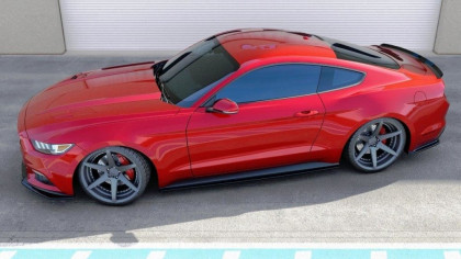 Prahové lišty Ford Mustang M6 2014-2017 černý lesklý plast