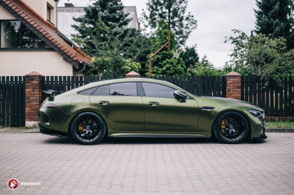 Splittery zadní boční Mercedes-AMG GT 63 S 4-Door Coupe carbon look