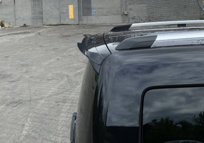 Prodloužení spoileru Volkswagen Caddy Mk.4 černý lesklý plast