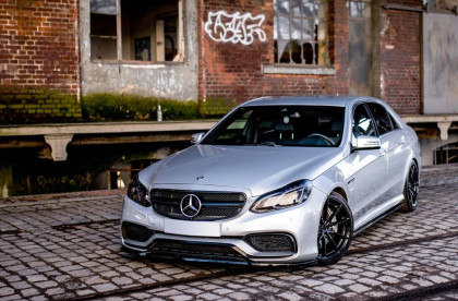 Prahové lišty Mercedes-Benz E63 AMG Sedan W212 Facelift carbon look