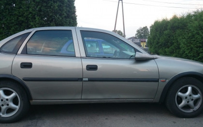 Plastové lemy blatníků Opel Vectra B (1995-2002) 4ks