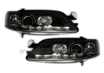 Přední světla s LED Devil eyes Opel Vectra B černá 99-02