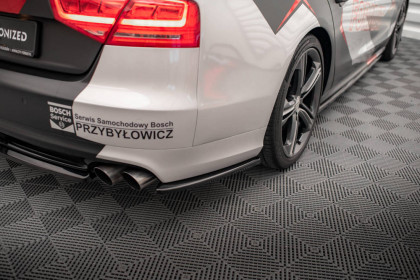 Splittery zadní boční Audi S8 D4 černý lesklý plast