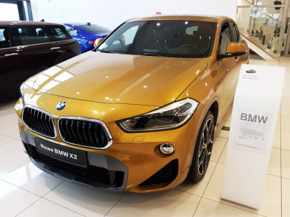 Nerezová ochranná lišta zadního nárazníku BMW X2 F39 M-paket 2018- stříbrná