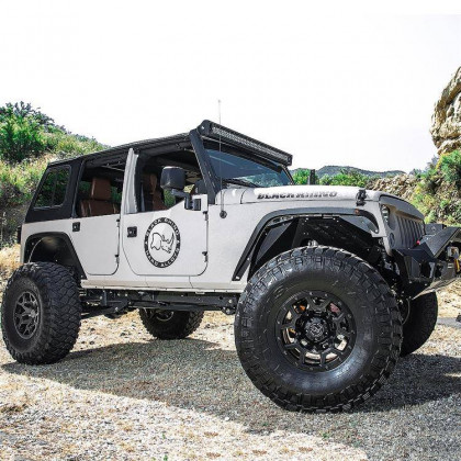 Alloy wheel Matte Black Overland Black Rhino