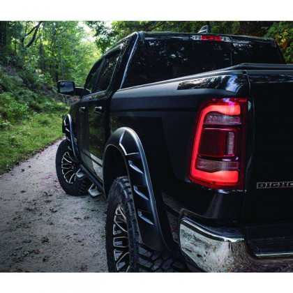 Front and rear fender flares Bushwacker DRT Style