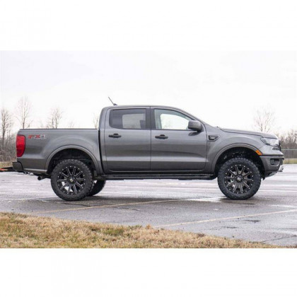 Leveling kit Rough Country Lift 2"