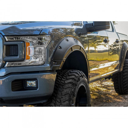 Front and rear fender flares Rough Country Defender Pocket