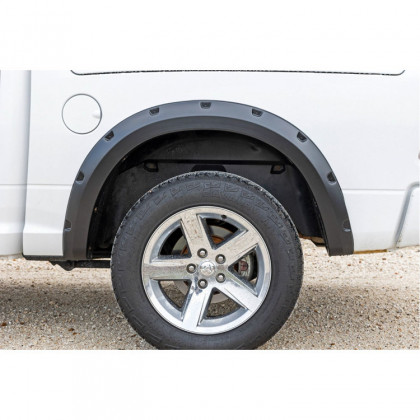 Front and rear fender flares Rough Country Pocket