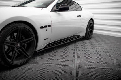 Prahové lišty Maserati Granturismo S Mk1 černý lesklý plast