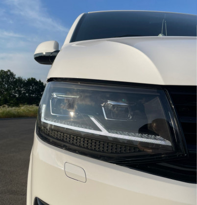 Přední světla Full LED s dynamickým blinkrem, denní svícení, pro VW T6 2015-2019, černá