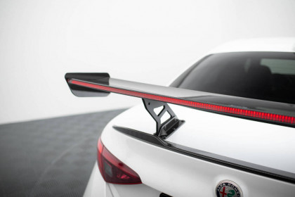 Zadní spoiler křídlo + LED Alfa Romeo Giulia Quadrifoglio carbon