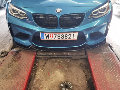 Spoiler pod přední nárazník pro BMW M2 F87 2016-2020 s TÜV černý lesklý