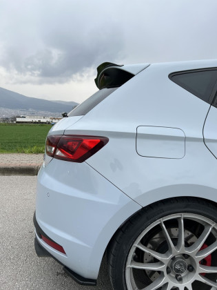 Střešní spoiler pro SEAT Leon CUPRA MK3 2012-2016