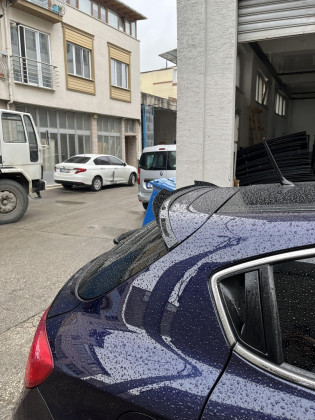 Střešní spoiler pro ALFAROMEO Giulietta 2010 - 2020